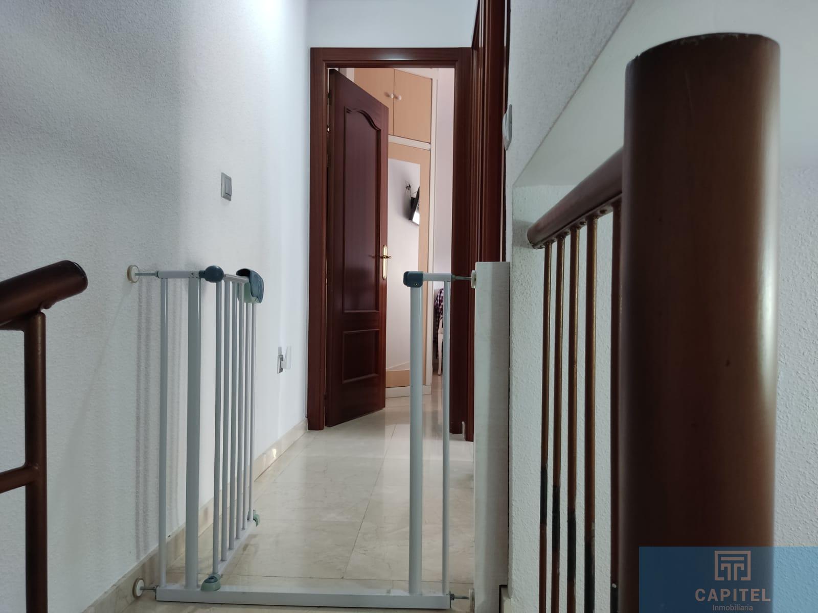 For sale of flat in Córdoba