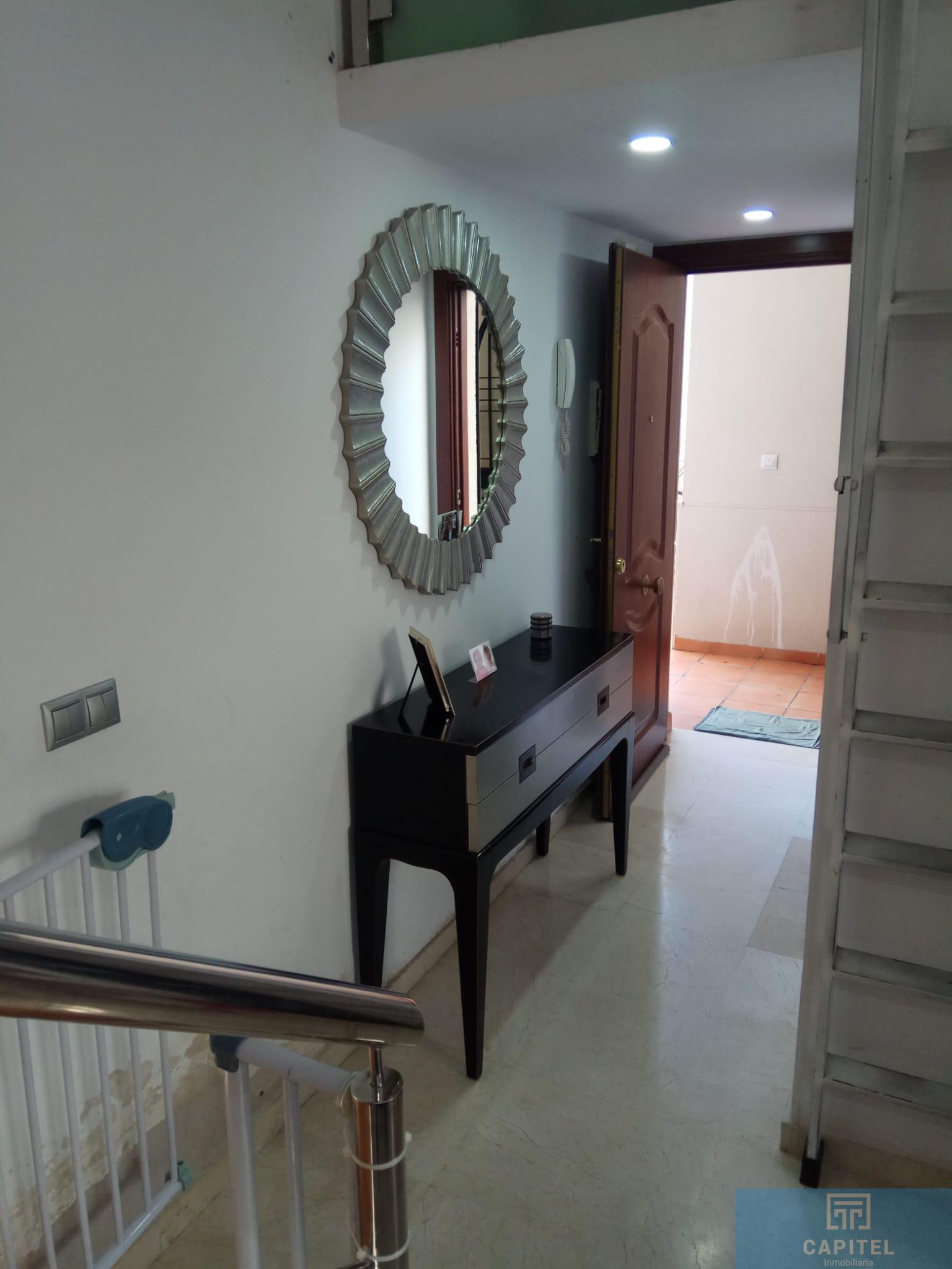 For sale of flat in Córdoba