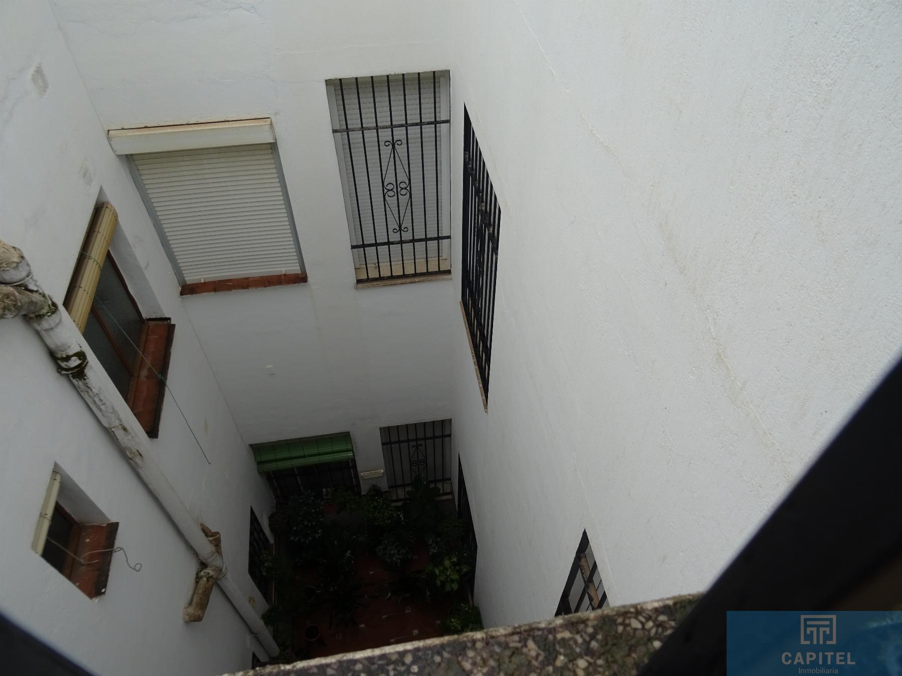For sale of house in Córdoba