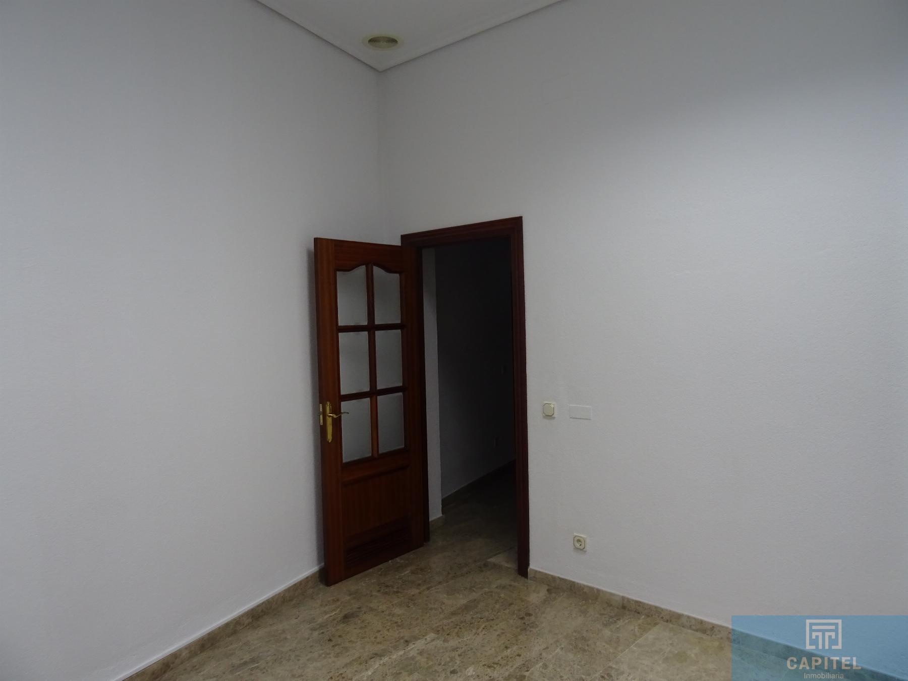 For sale of house in Córdoba