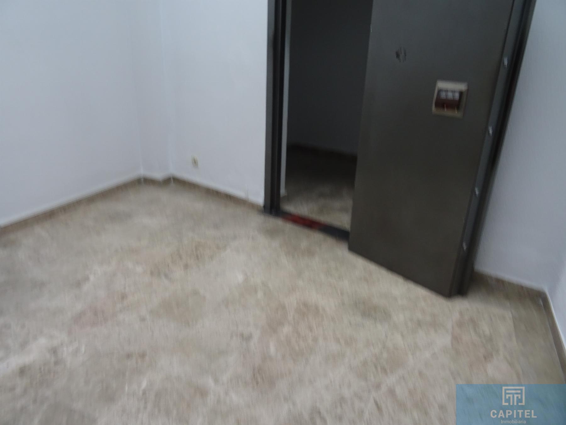 For sale of house in Córdoba