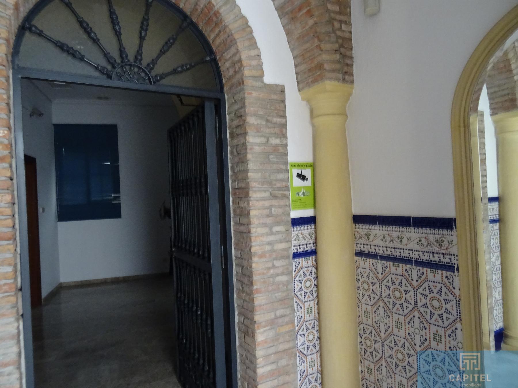 For sale of house in Córdoba