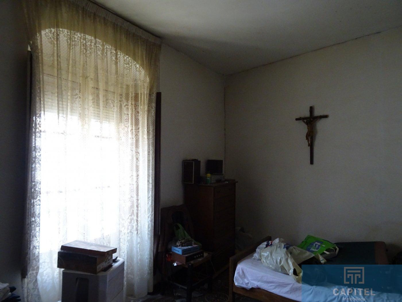 For sale of house in Córdoba