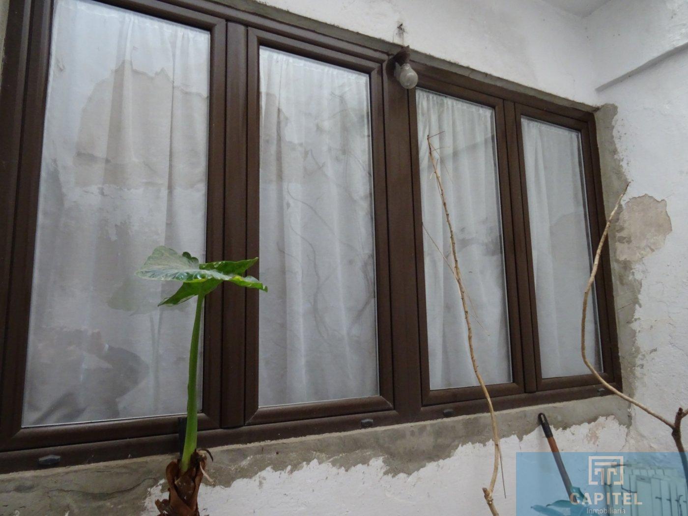 For sale of house in Córdoba