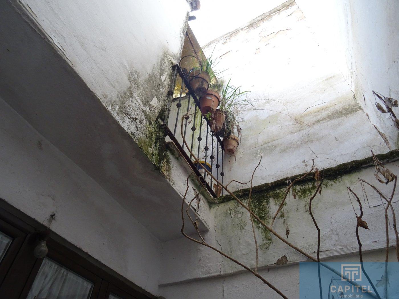 For sale of house in Córdoba