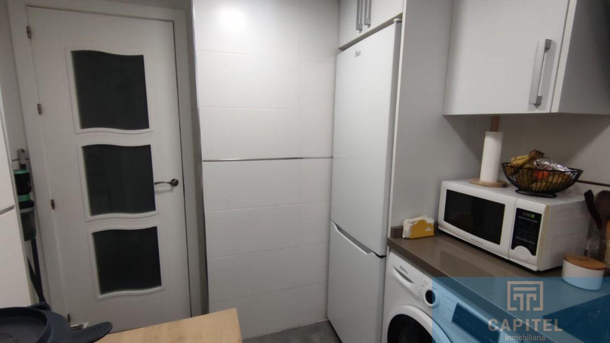 For sale of flat in Córdoba