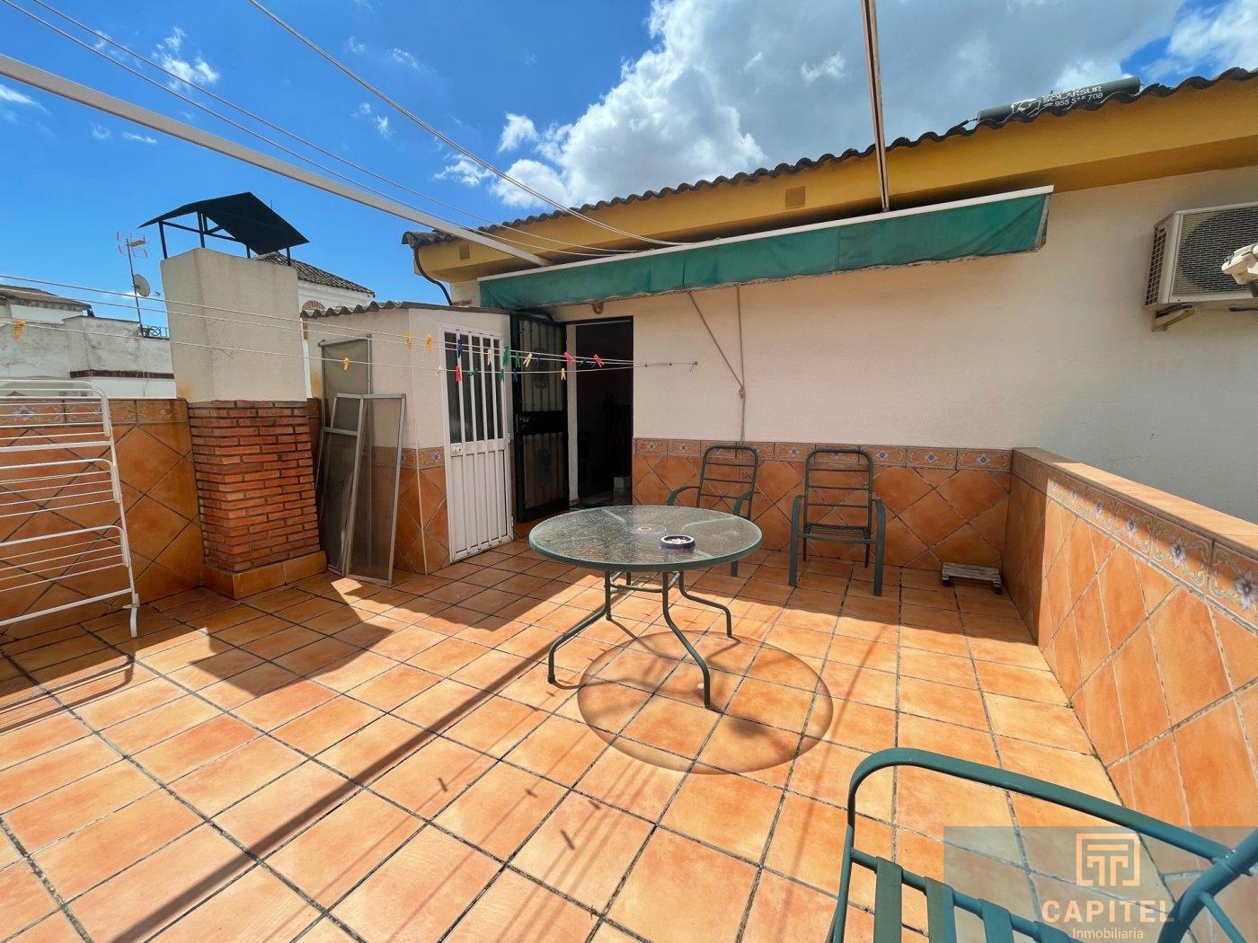 For sale of chalet in Córdoba