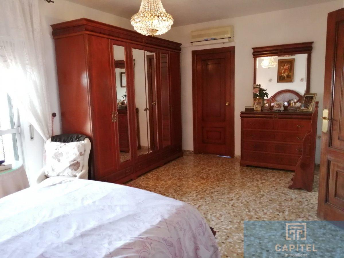 For sale of chalet in Córdoba