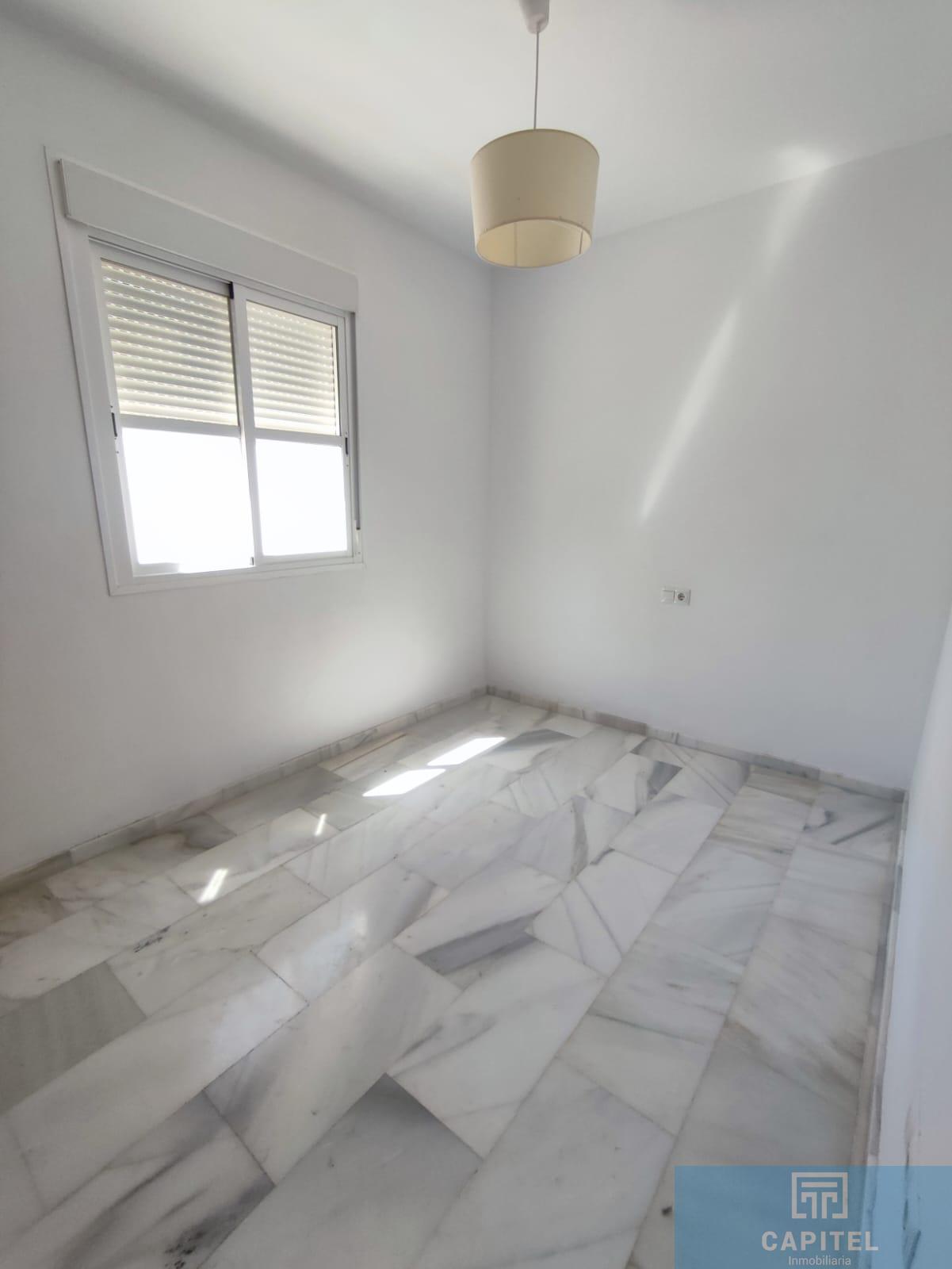 For sale of house in Córdoba