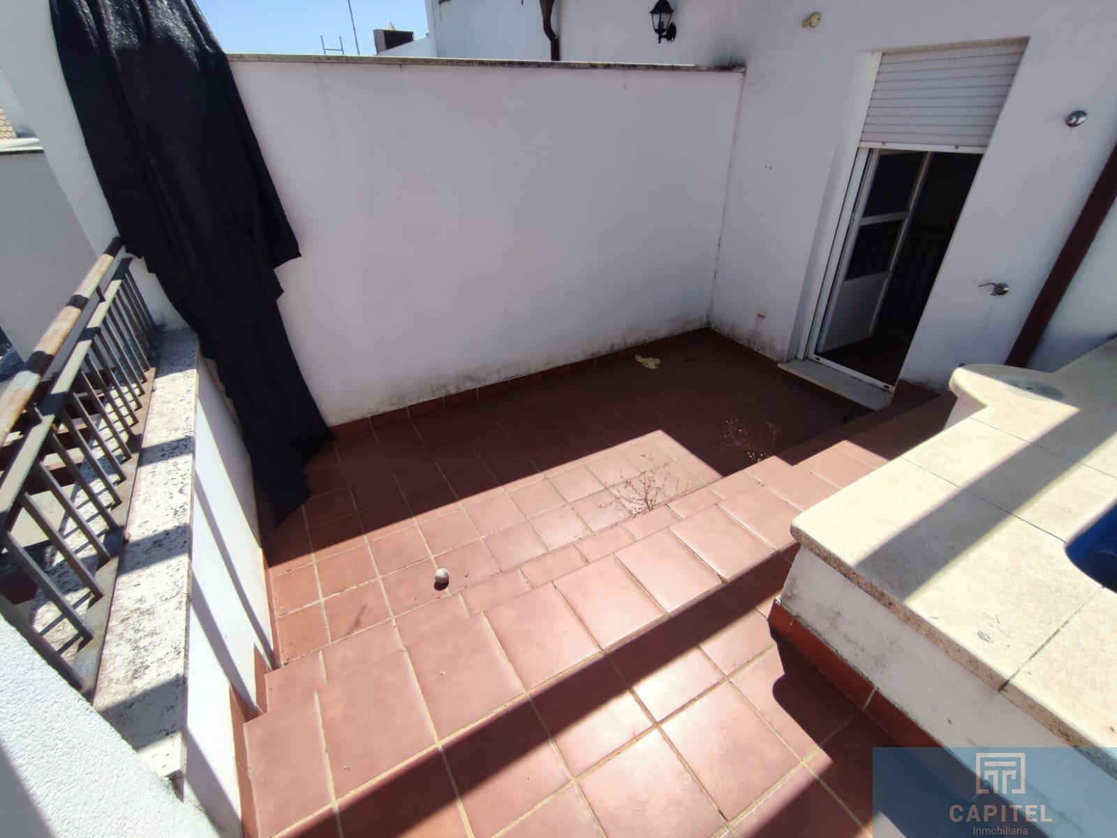 For sale of house in Córdoba
