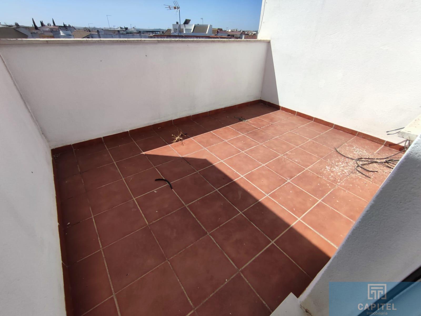 For sale of house in Córdoba