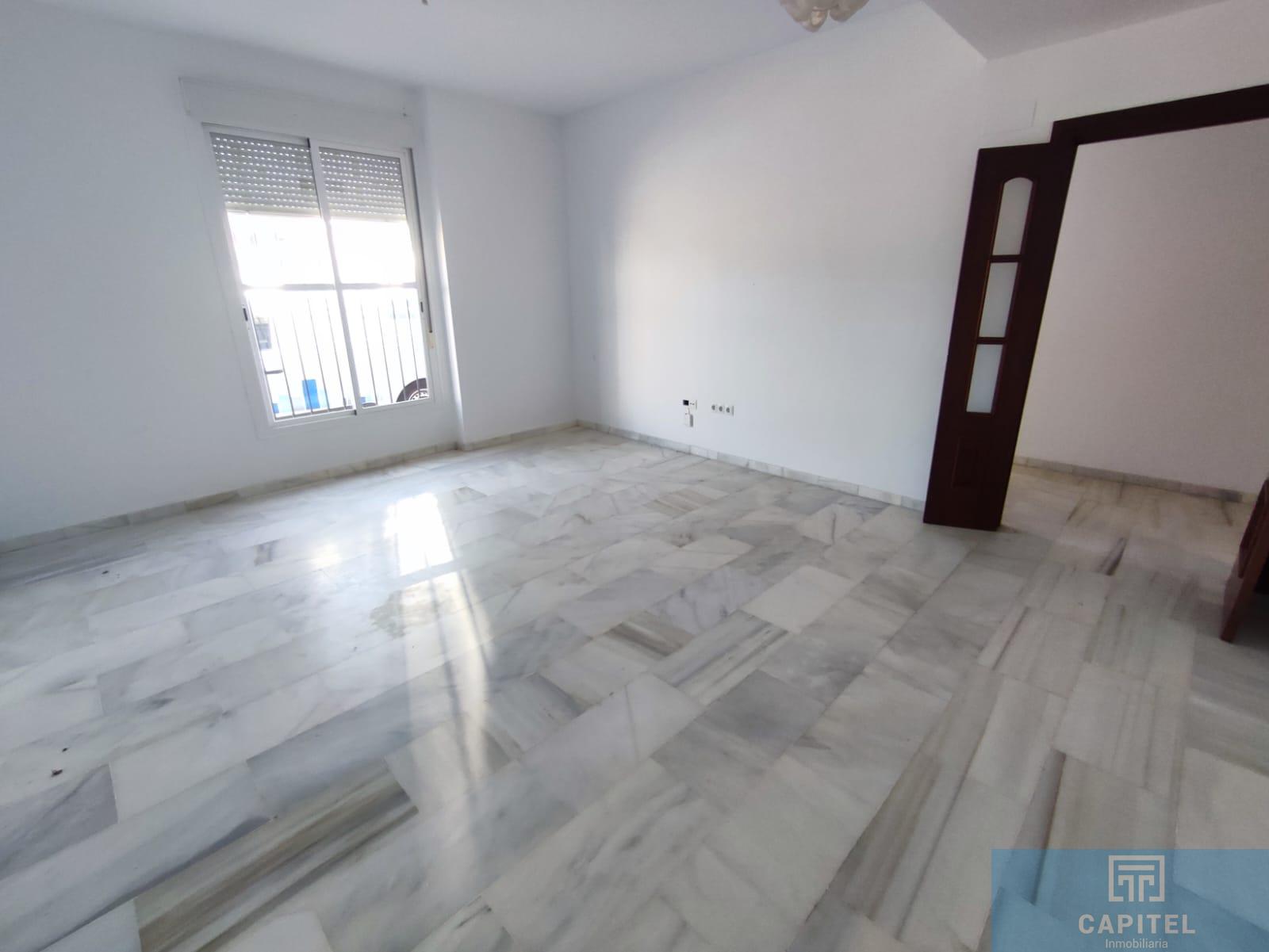 For sale of house in Córdoba