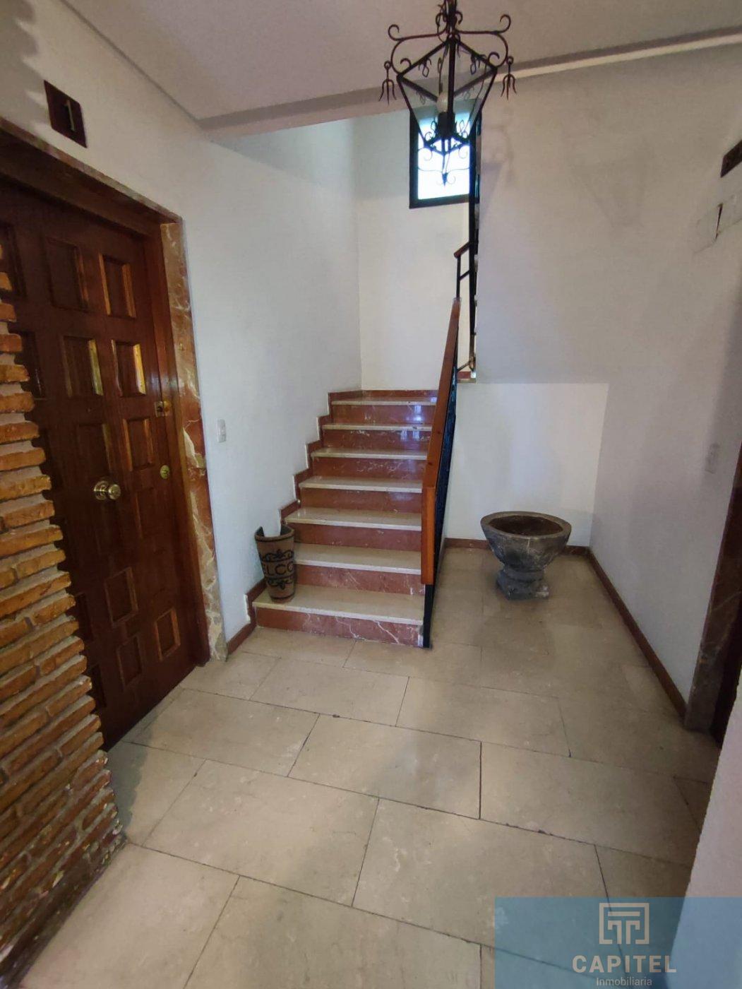 For sale of flat in Córdoba