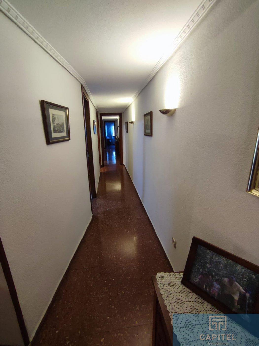 For sale of flat in Córdoba