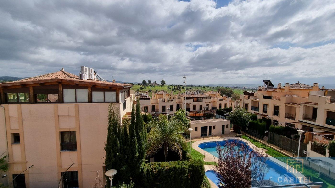 For sale of house in Córdoba