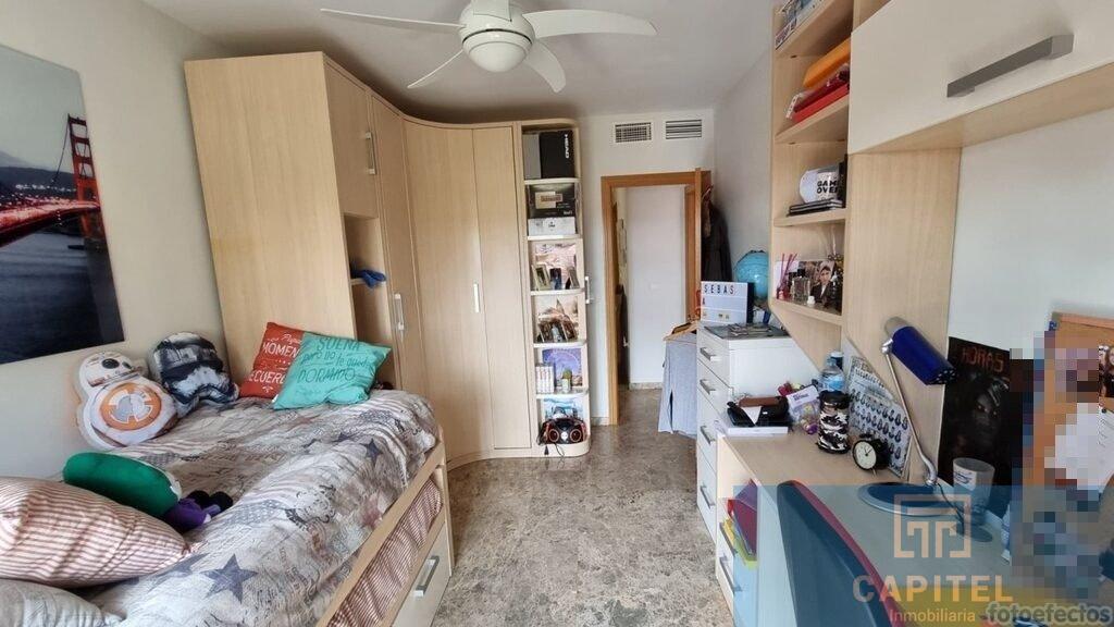 For sale of house in Córdoba
