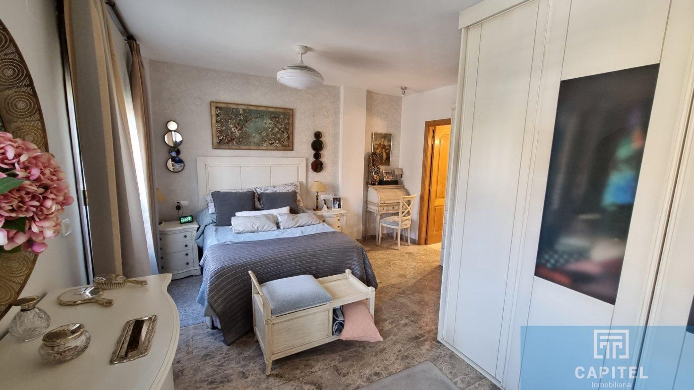 For sale of house in Córdoba