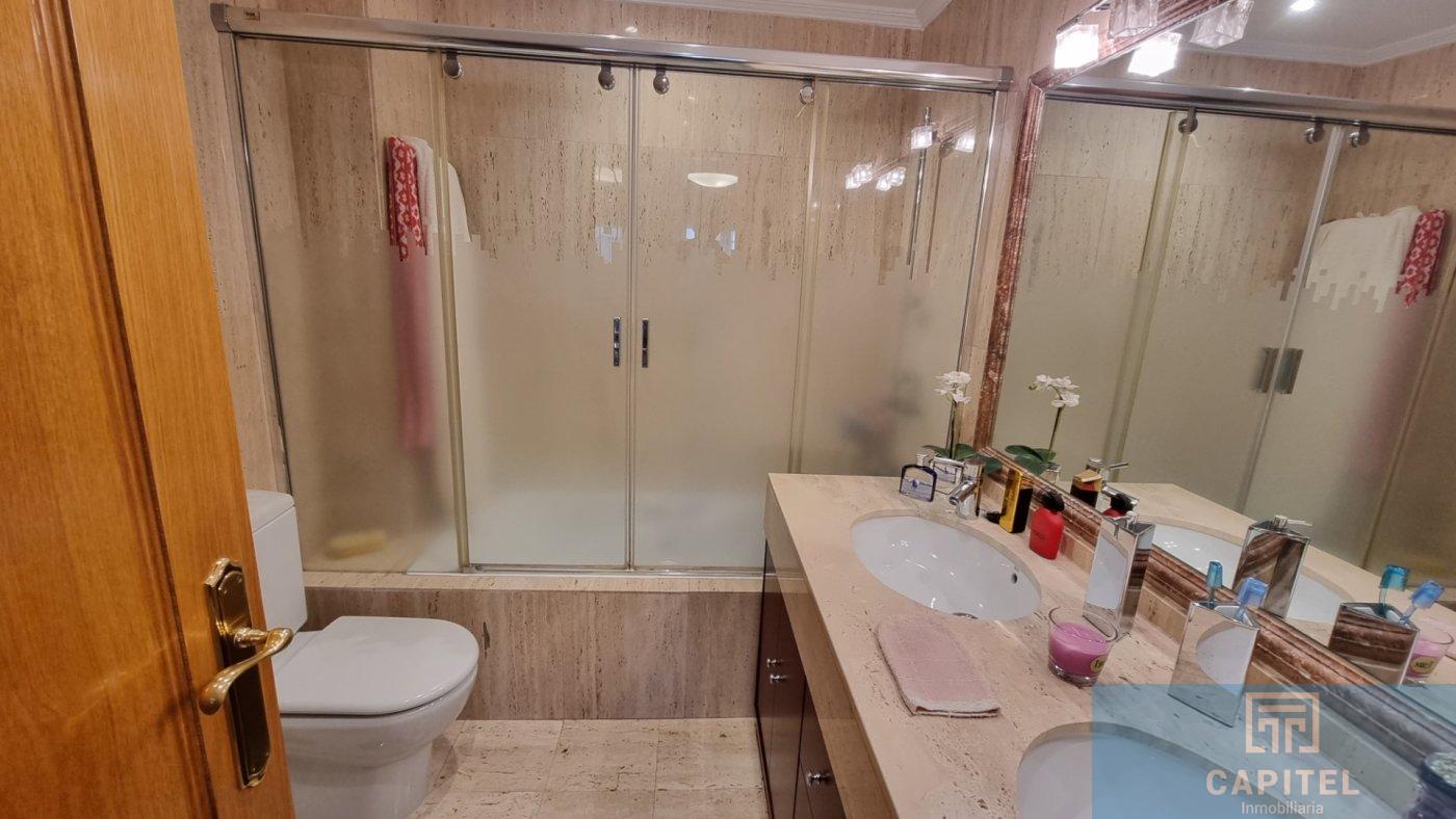 For sale of house in Córdoba