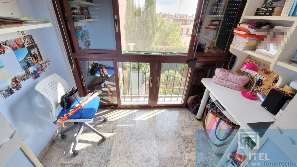 For sale of house in Córdoba
