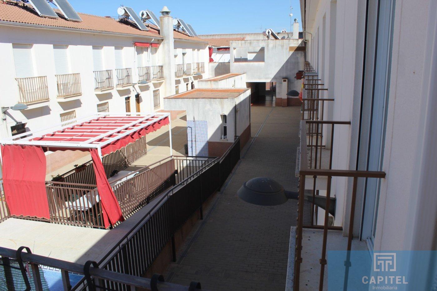 For sale of duplex in Córdoba