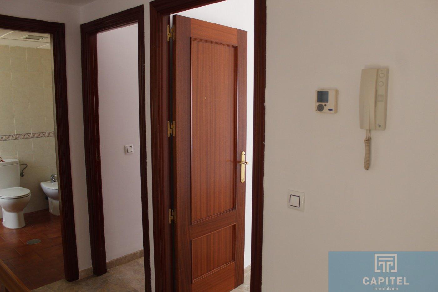 For sale of duplex in Córdoba
