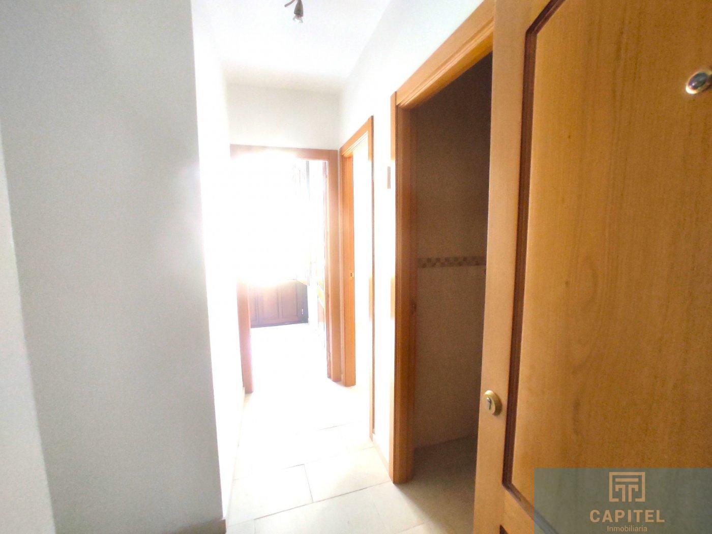 For sale of flat in Córdoba