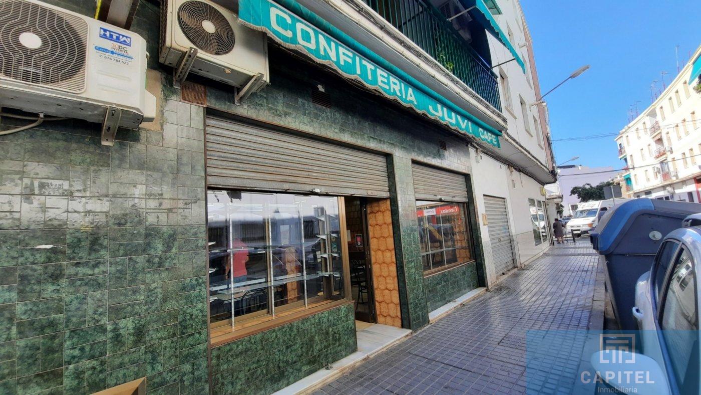 For sale of commercial in Córdoba