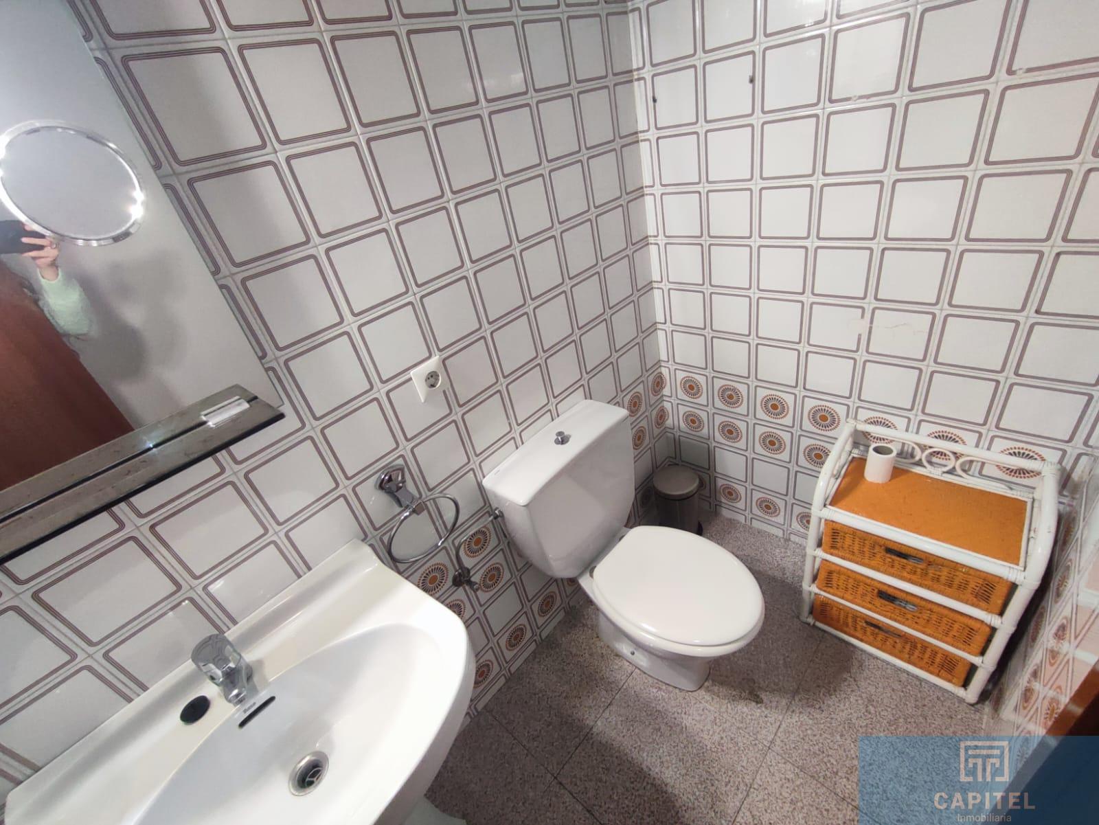 For sale of flat in Córdoba
