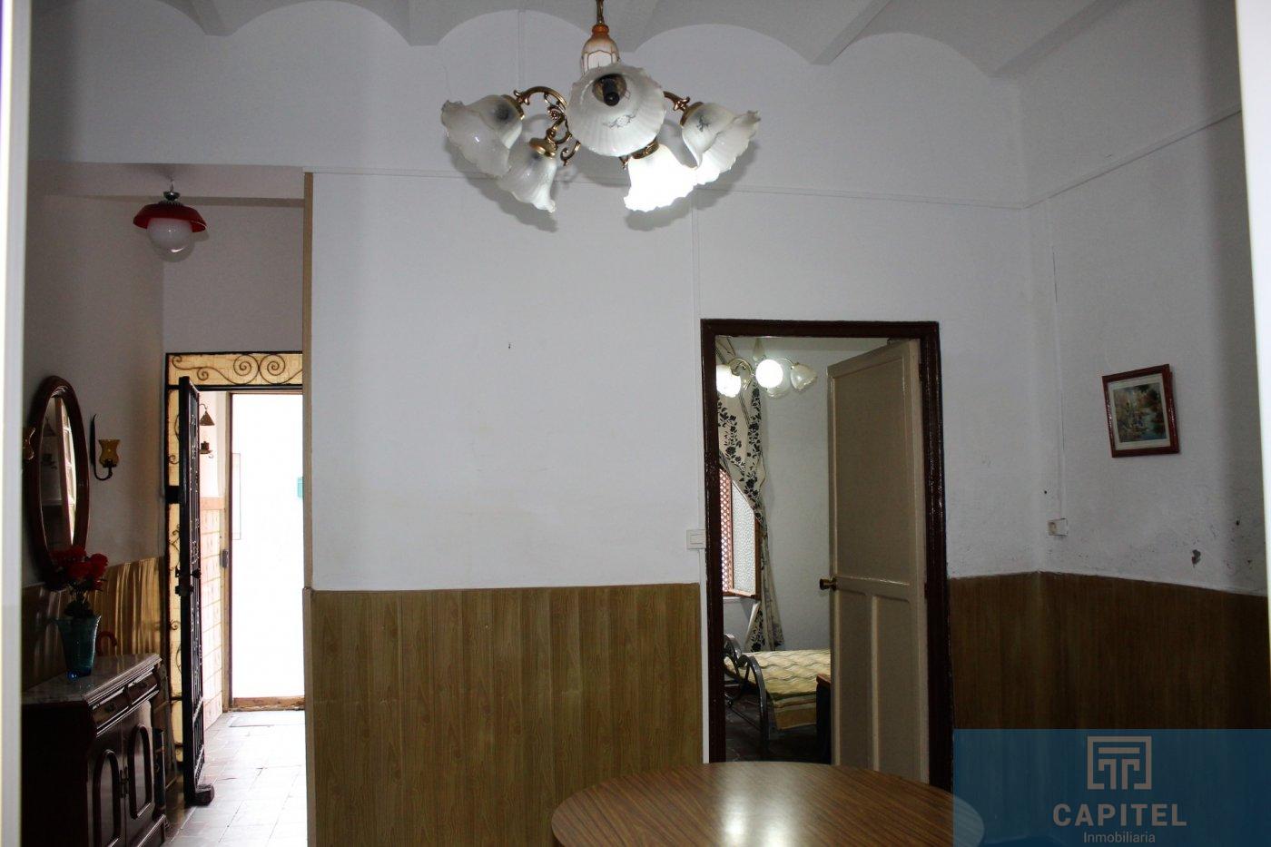 For sale of house in Córdoba