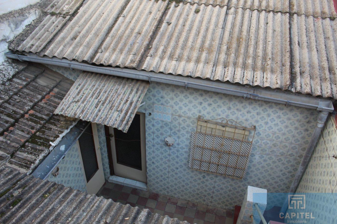 For sale of house in Córdoba