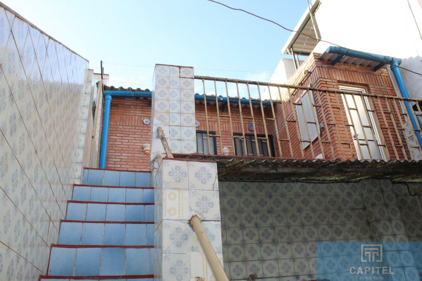 For sale of house in Córdoba
