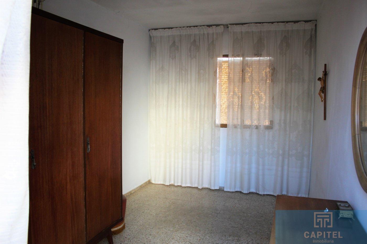 For sale of house in Córdoba