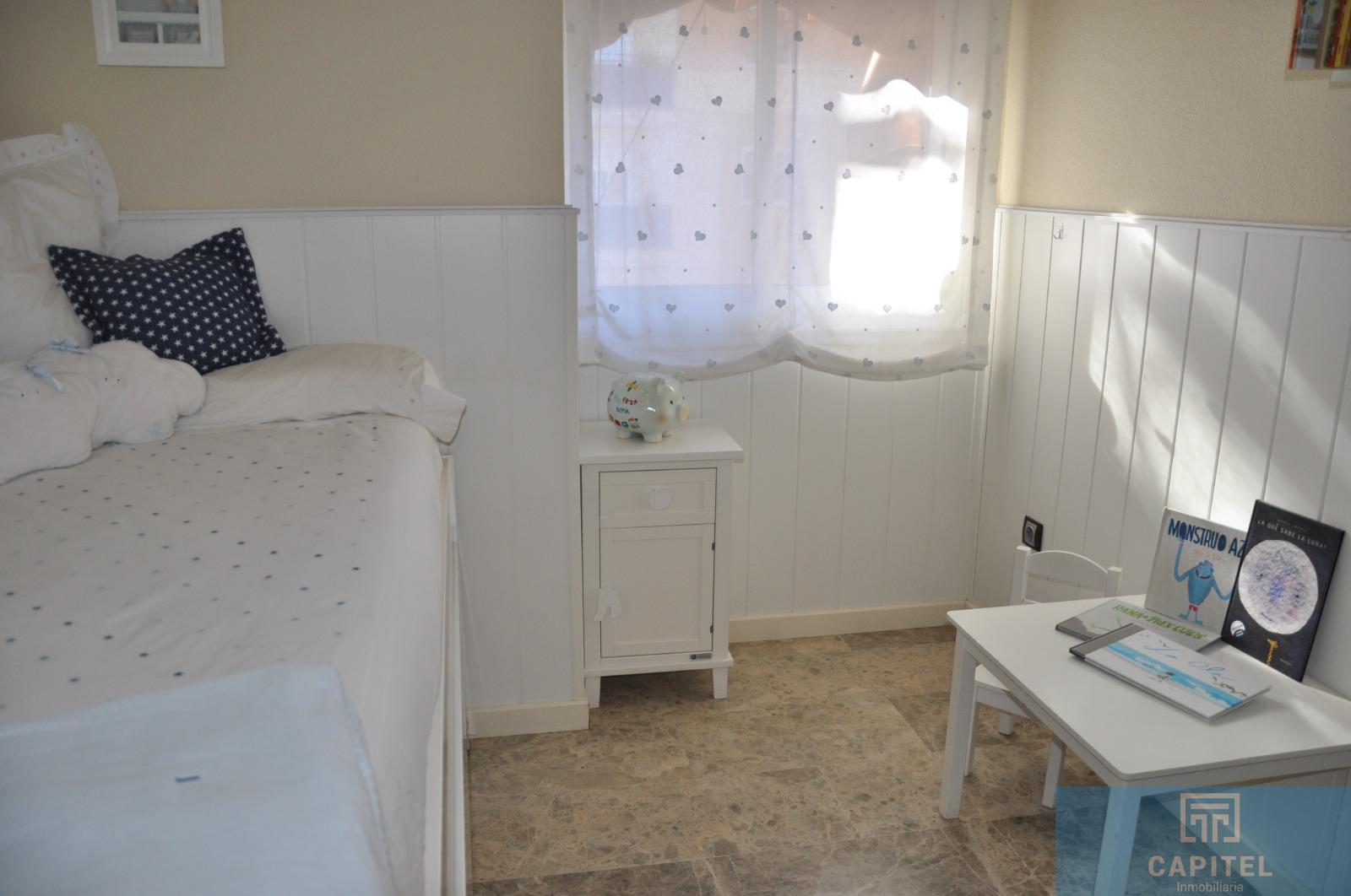 For sale of flat in Córdoba