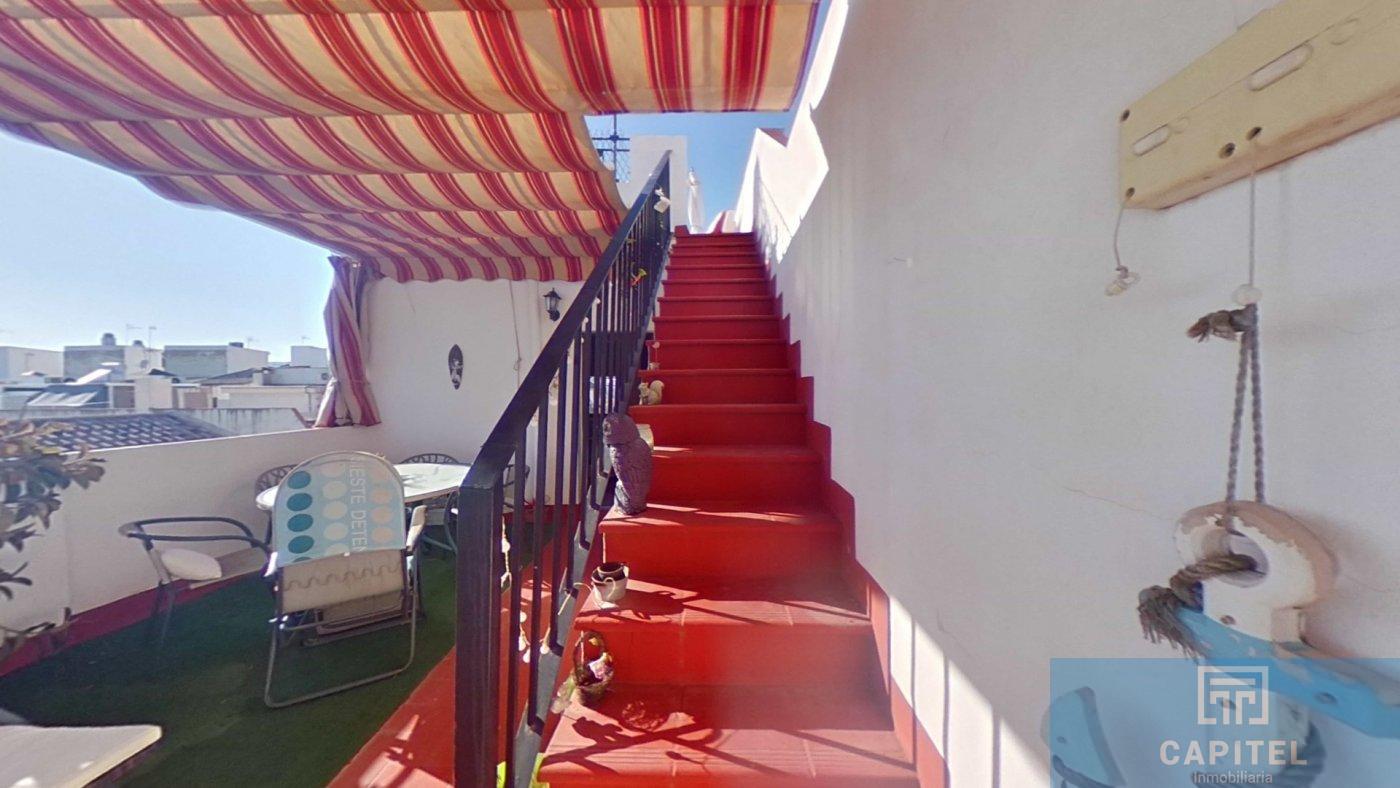 For sale of house in Córdoba