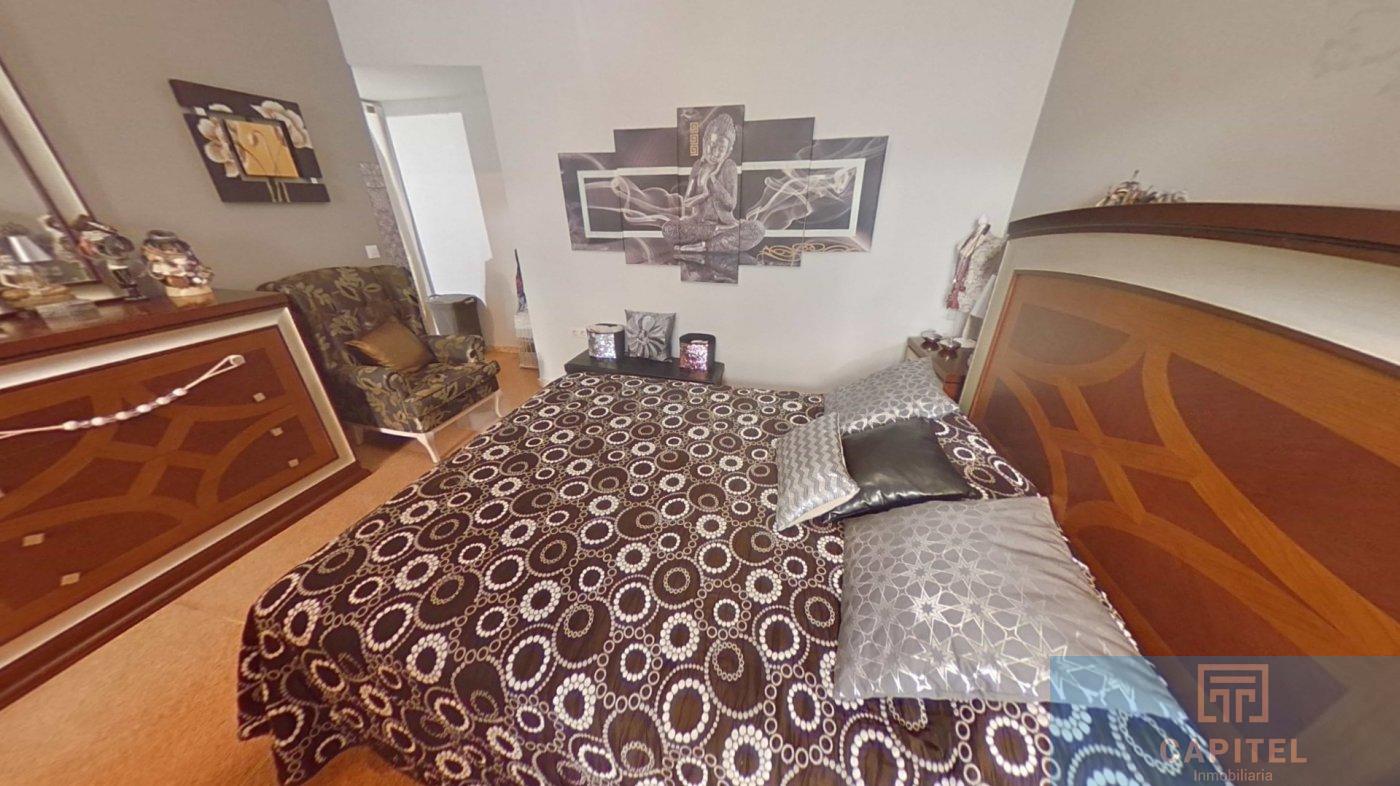 For sale of house in Córdoba