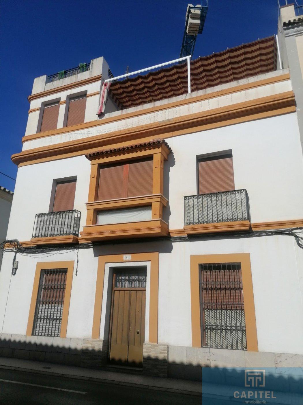 For sale of house in Córdoba