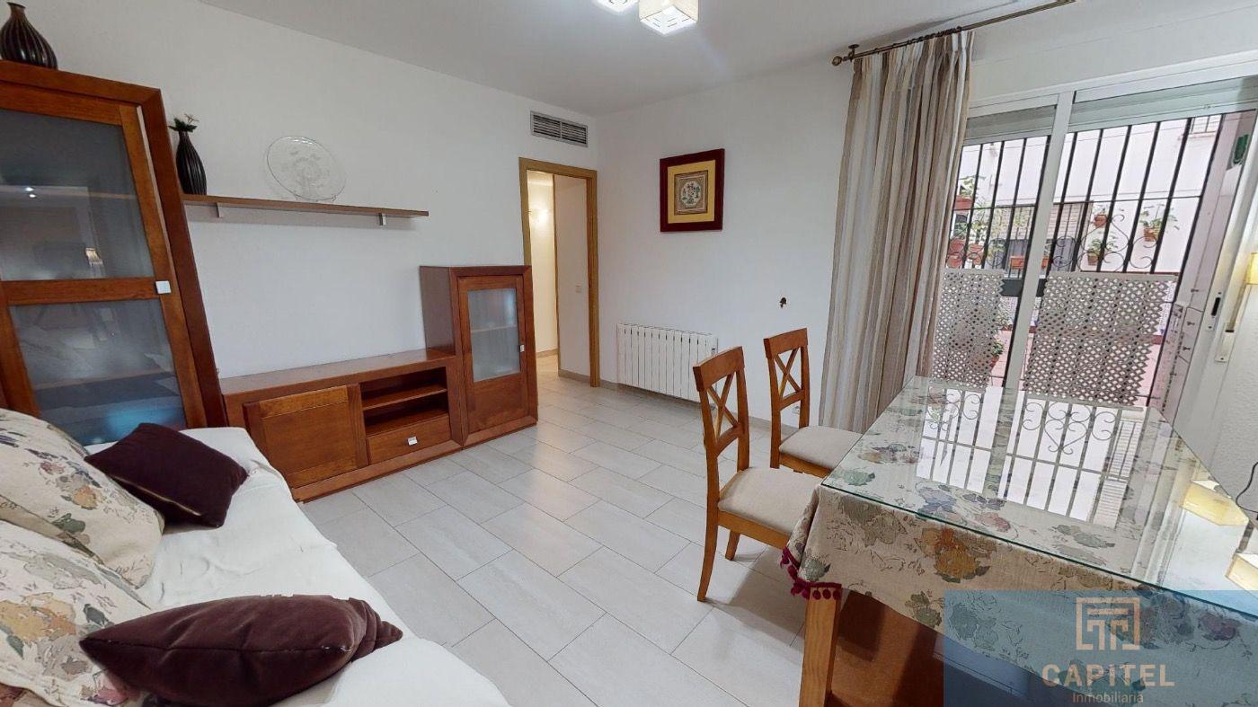 For sale of flat in Córdoba