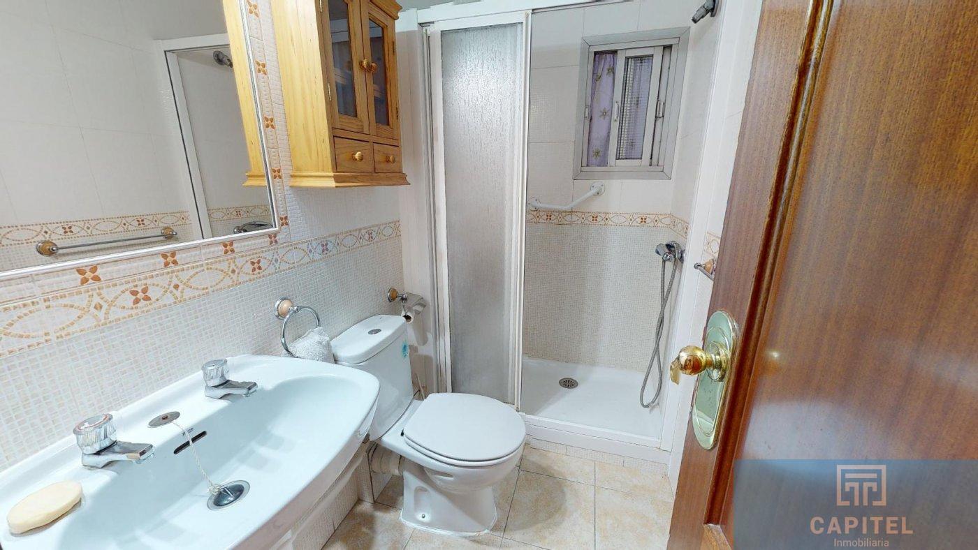 For sale of flat in Córdoba