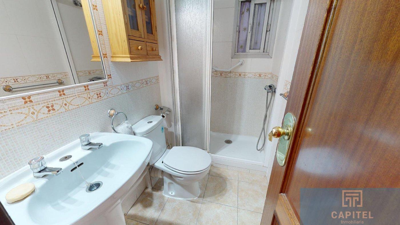 For sale of flat in Córdoba