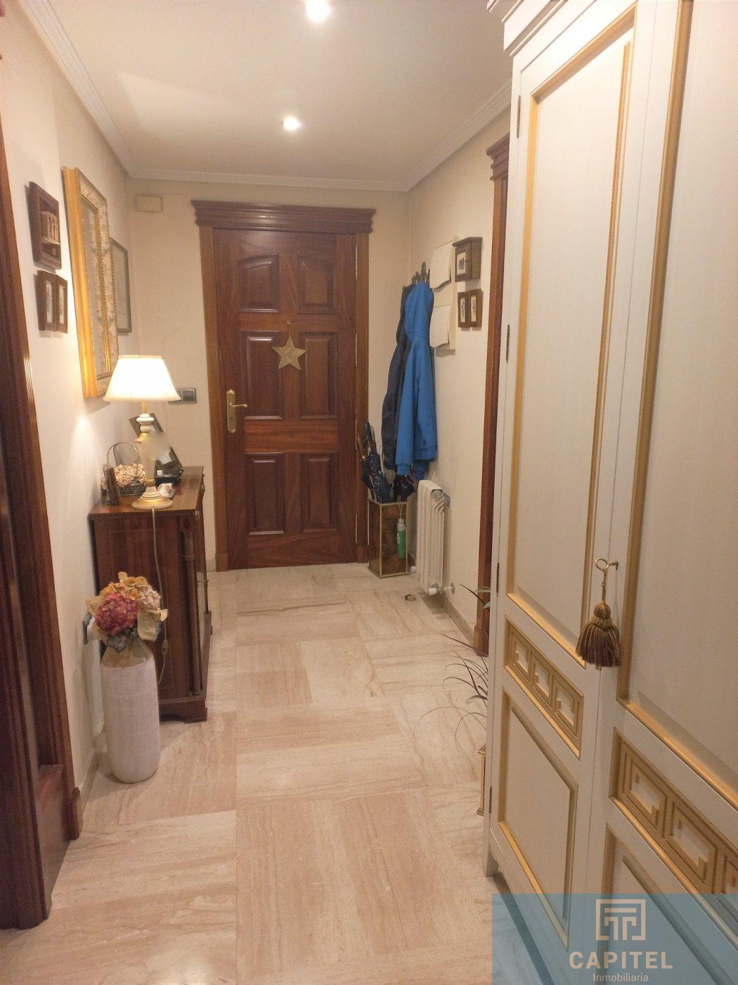 For sale of flat in Córdoba