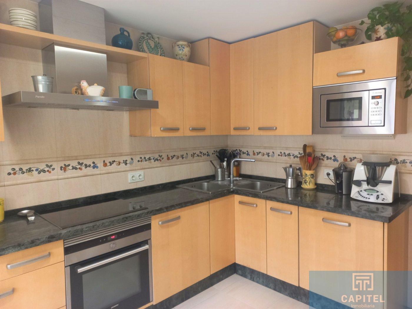 For sale of flat in Córdoba