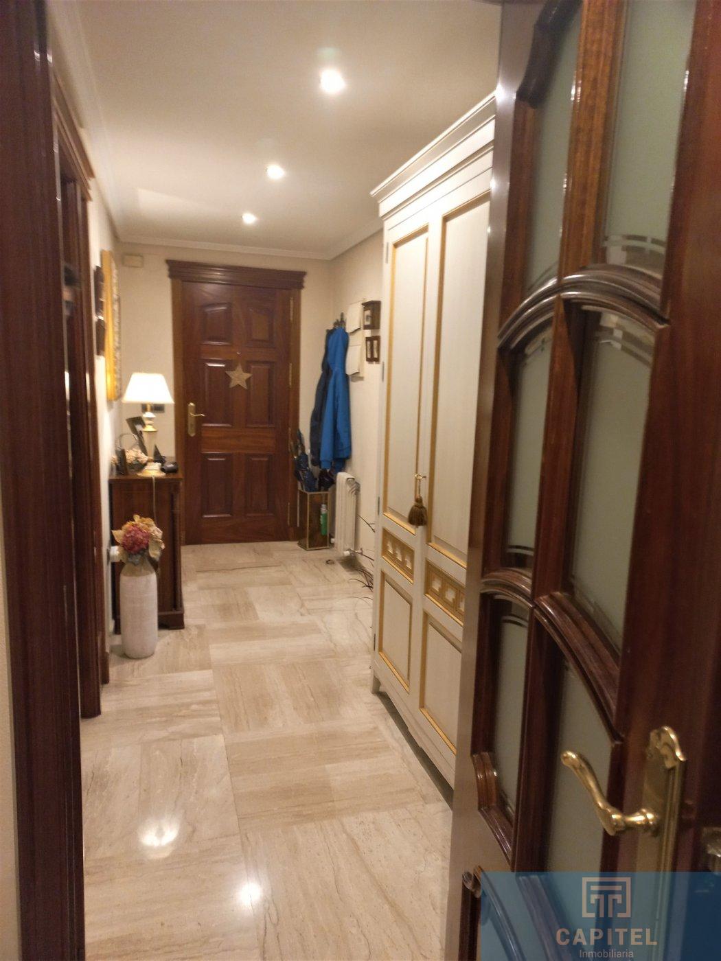 For sale of flat in Córdoba