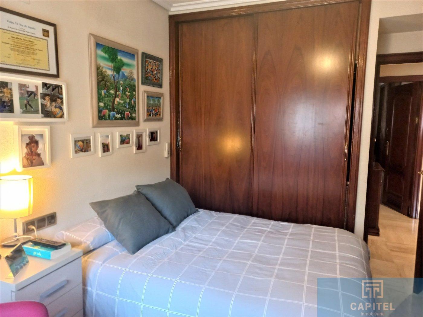 For sale of flat in Córdoba