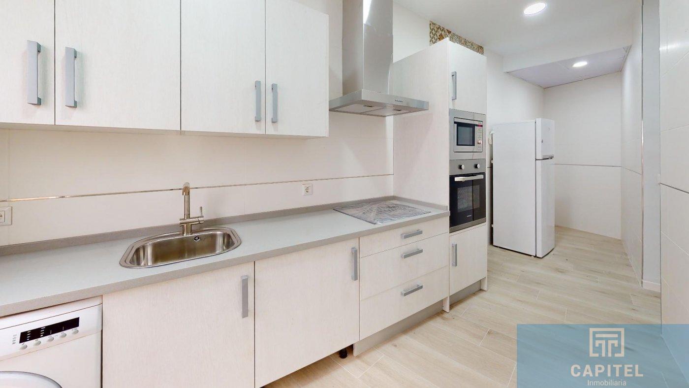 For sale of flat in Córdoba