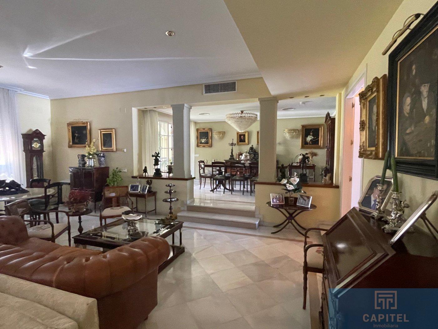 For sale of chalet in Córdoba