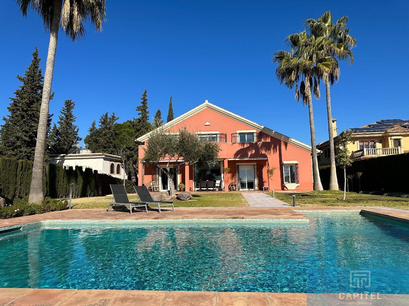 Venta de chalet en Córdoba