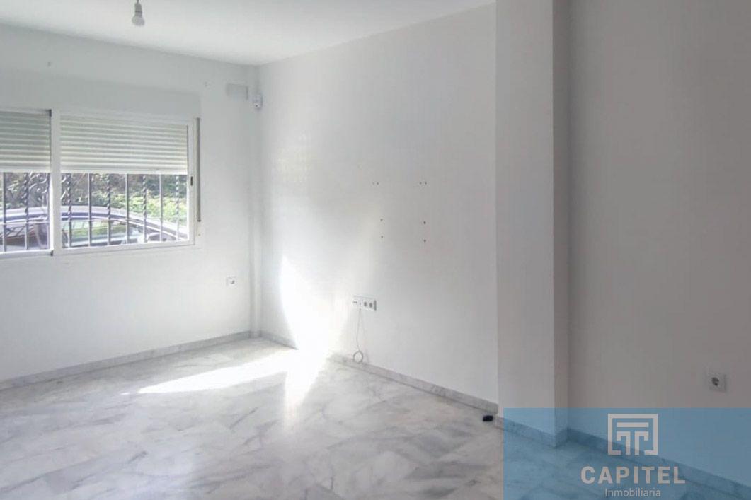 For sale of house in Córdoba