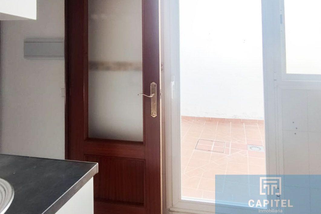 For sale of house in Córdoba