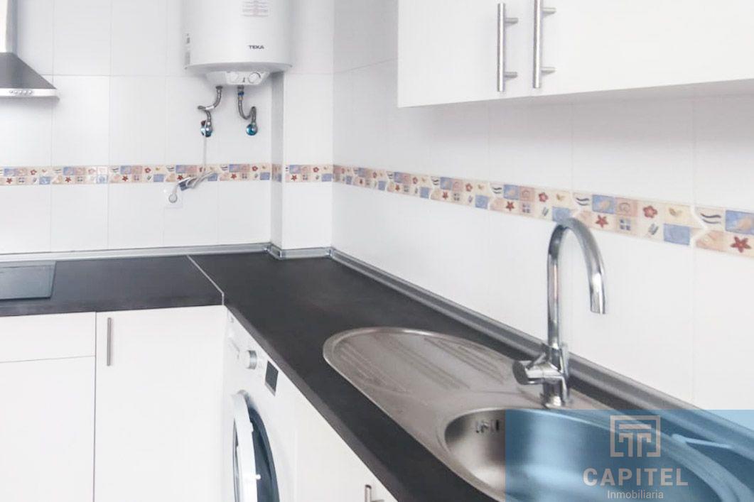 For sale of house in Córdoba