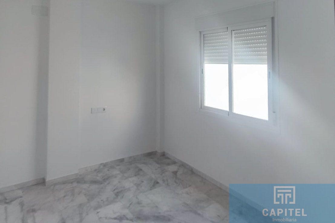 For sale of house in Córdoba